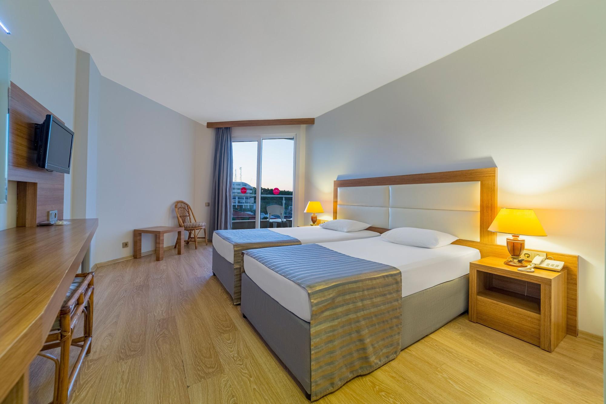 Hotel Justiniano Club Alanya Okurcalar Esterno foto