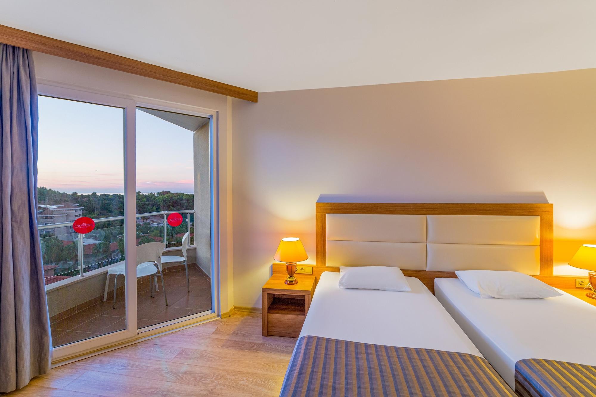 Hotel Justiniano Club Alanya Okurcalar Esterno foto