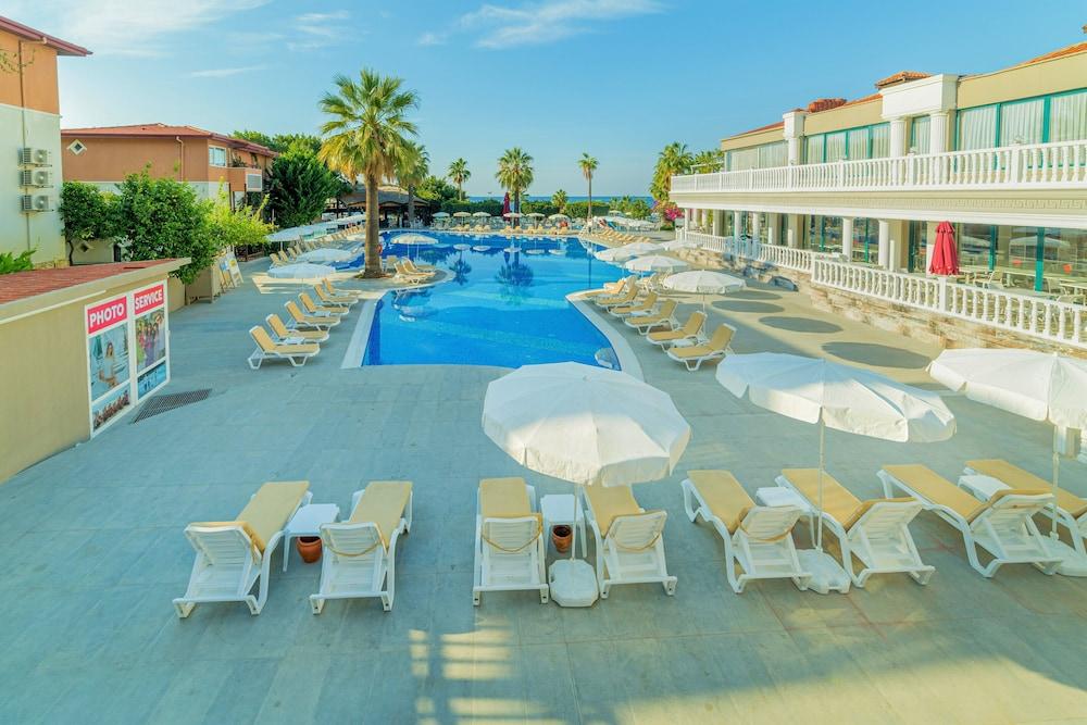 Hotel Justiniano Club Alanya Okurcalar Esterno foto